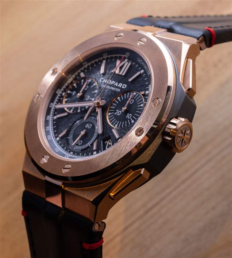動手操作：蕭邦 Alpine Eagle Chrono XL 玫瑰金和陶瓷鈦，以及朗訊鋼表