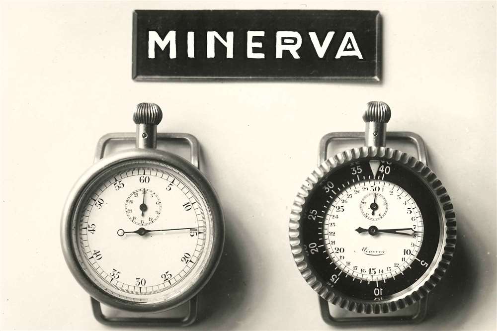 一款復(fù)古的 Minerva 計(jì)時(shí)碼表，啟發(fā)了全新的萬寶龍 1858 Minerva Red Arrow Monopusher Chronograph。