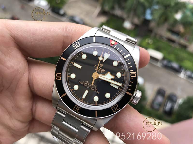 怎么看歐米茄手表型號