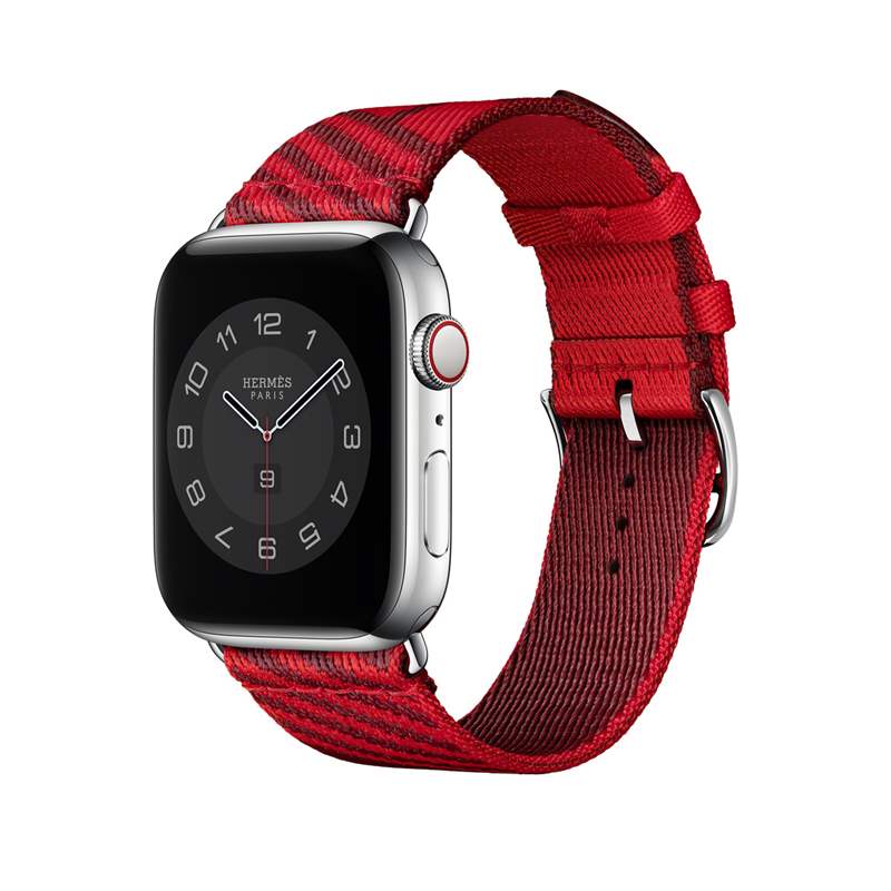 Hermès推出Apple Watch表帶新作：馬術鏈條元素，鏤孔H圖案