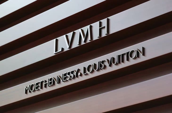 LVMH集團戰(zhàn)略收購L'épée 1839：拓展高級時鐘與藝術品市場