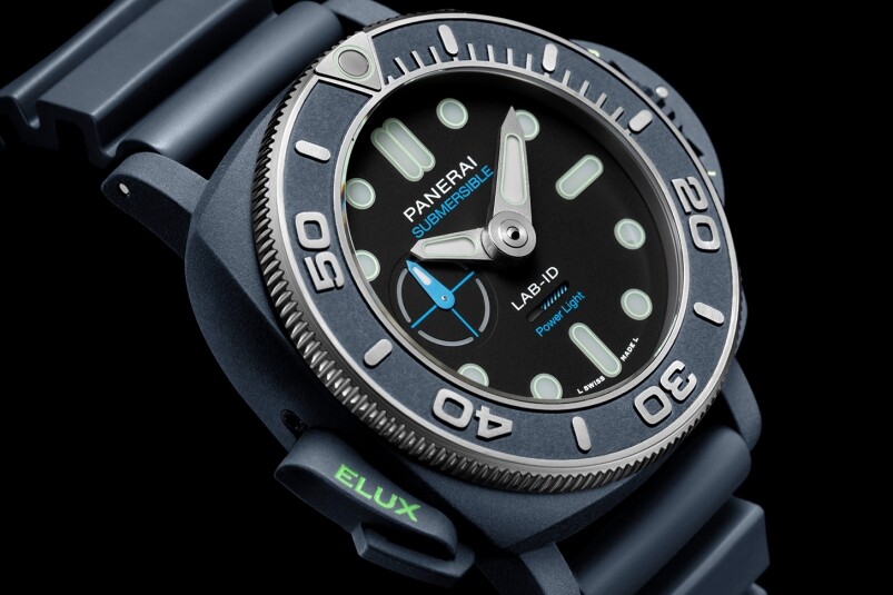 夜光功能新高度！ Panerai全新Submersible Elux LAB-ID腕表 以純機械一鍵開關(guān)發(fā)光系統(tǒng)